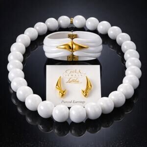 VTG Park Lane Color Connections White Bead Necklace, Cuff Bracelet & Earring Set